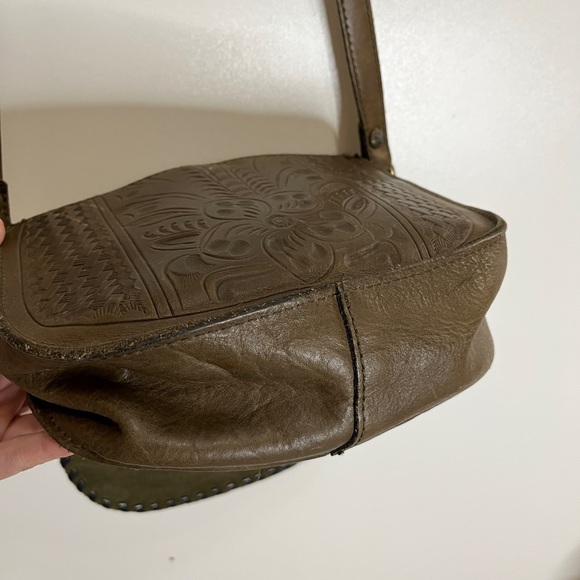 Patricia Nash Bags Patricia Nash Salerno Leather Floral Embossed